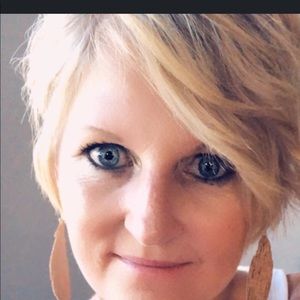 Meet your Posher, Tami